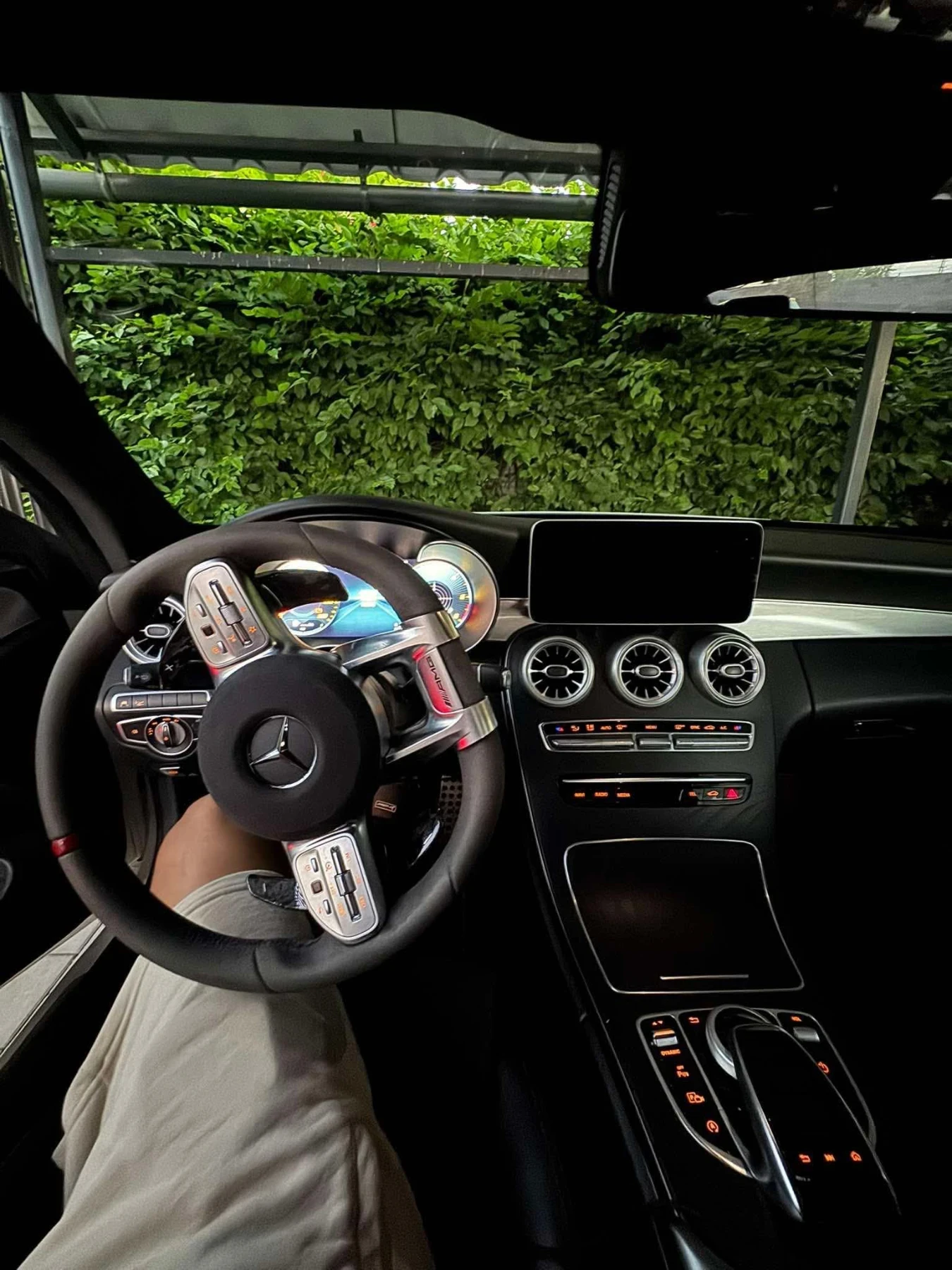 Mercedes-Benz C 300 D Coupe AMG Line 2019, снимка 13 - Автомобили и джипове - 55565583