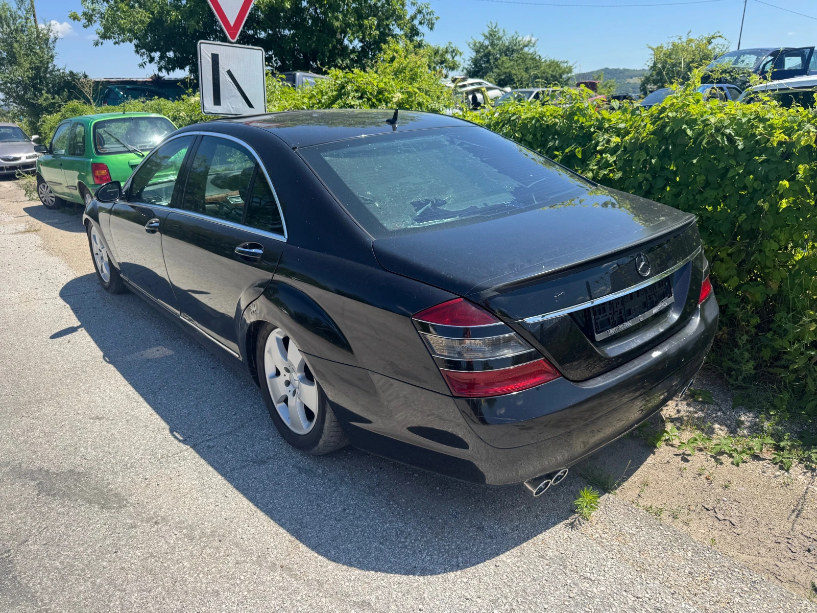 Mercedes-Benz S 320