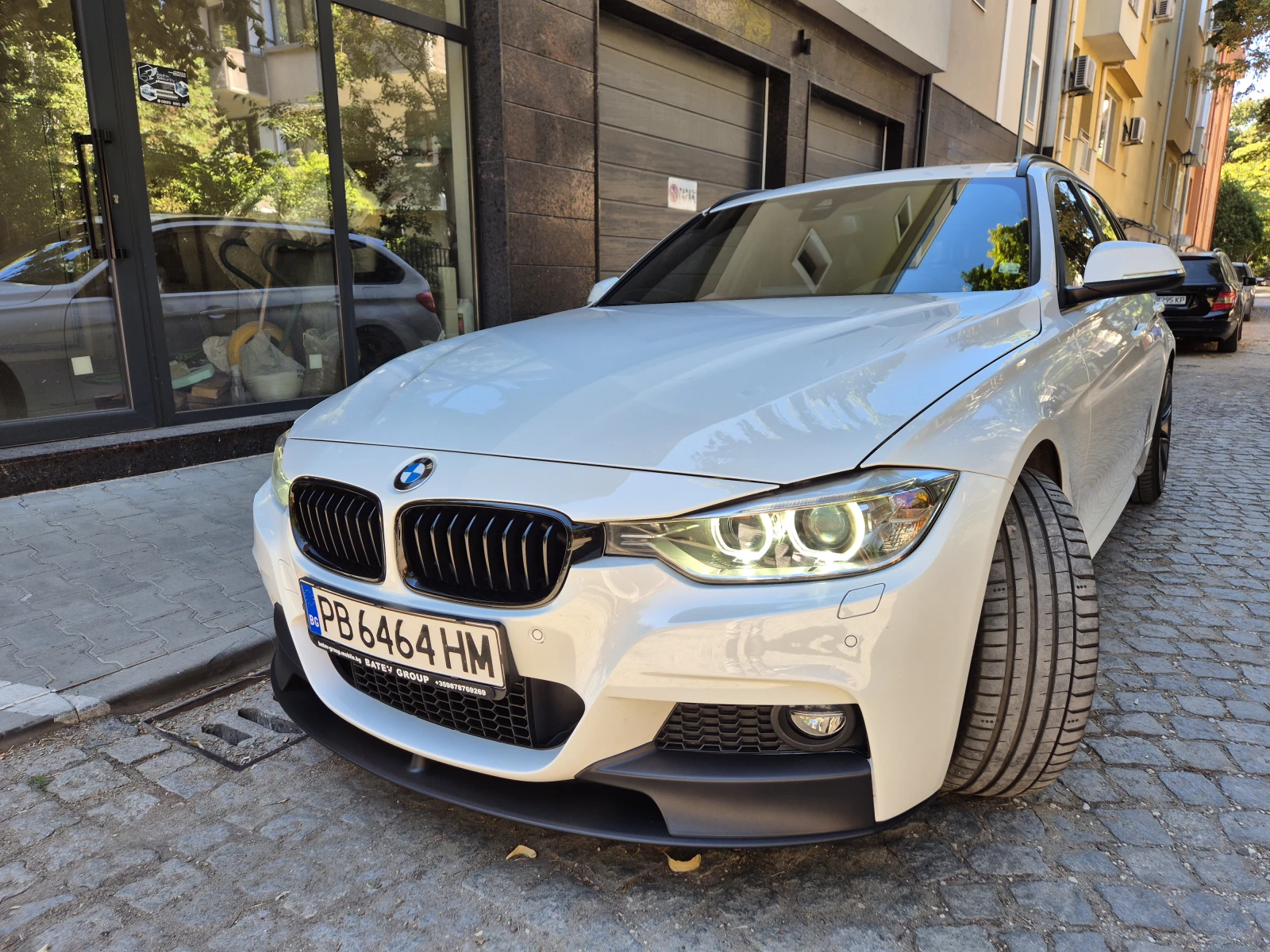 BMW 320, снимка 2 - Автомобили и джипове - 56162552