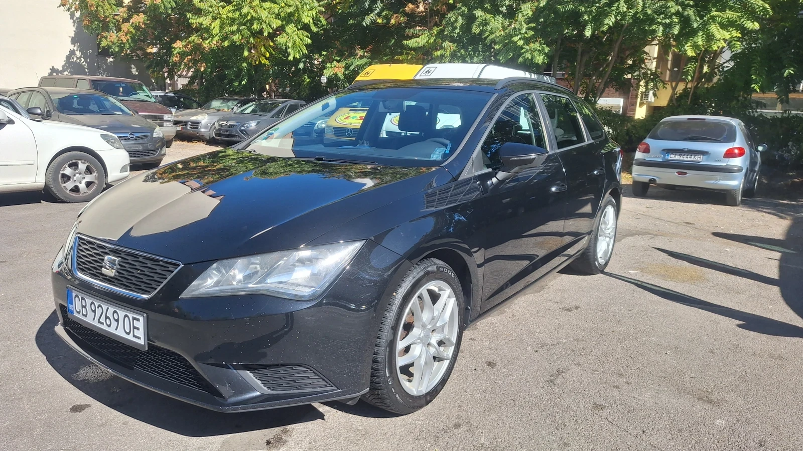 Seat Leon 1.2, снимка 10 - Автомобили и джипове - 56346809
