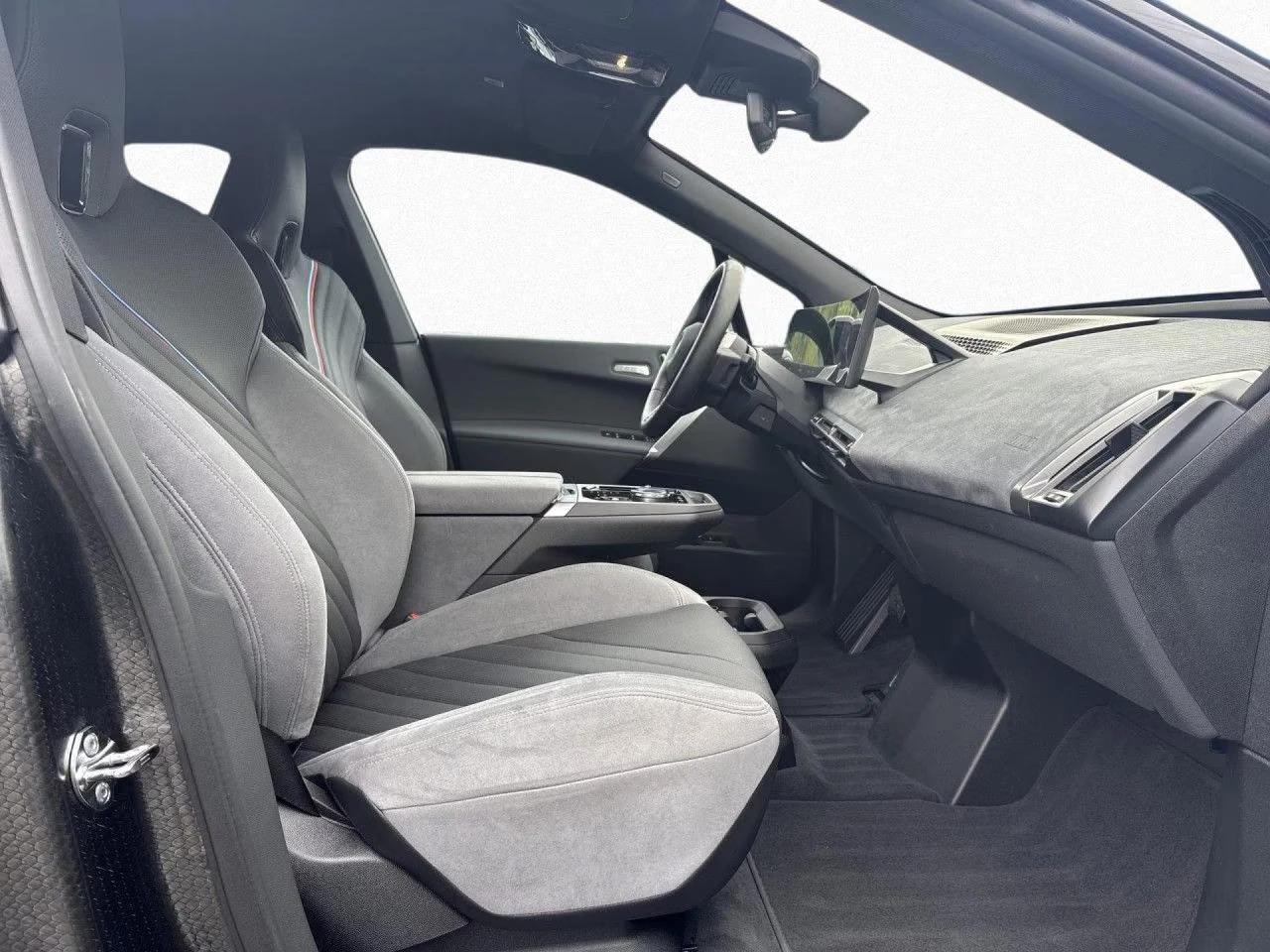 BMW iX M70/659HP/xDRIVE/MSPORT/360/PANO/ACC/941z | Mobile.bg � ����������� 11
