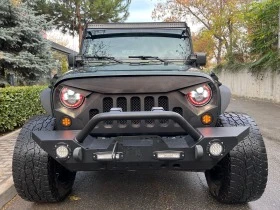     Jeep Wrangler 3.8i SAHARA/4x4/LED/XENON/UNIKAT