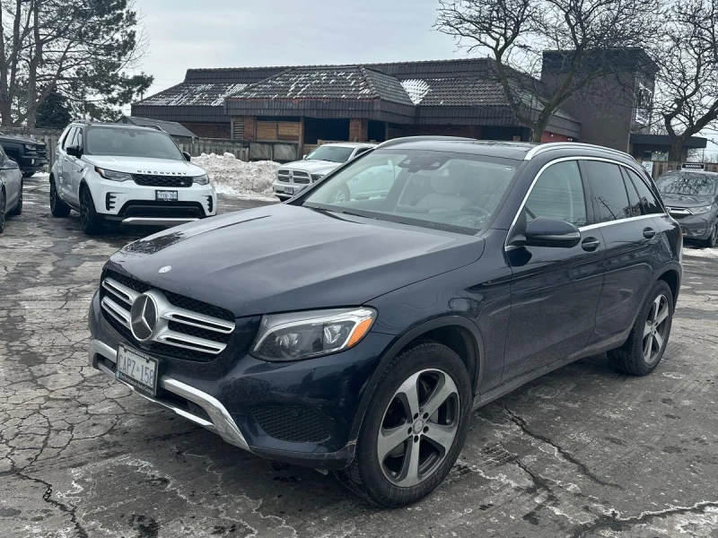 Mercedes-Benz GLC 300 Без щета, Канада, снимка 1 - Автомобили и джипове - 49031201