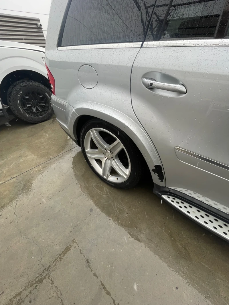 Mercedes-Benz GL 350 facelift AMG Paket, снимка 7 - Автомобили и джипове - 49165955