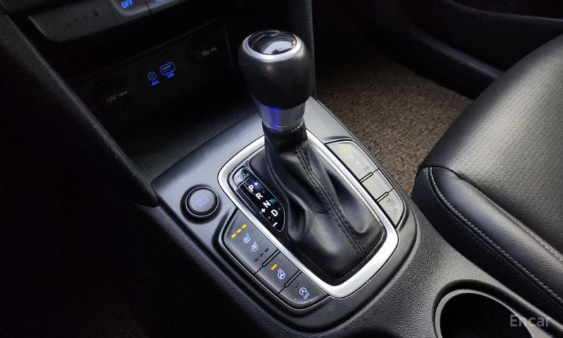 Hyundai Kona, снимка 9 - Автомобили и джипове - 52736270