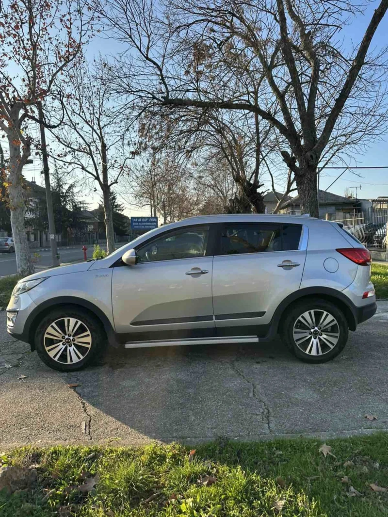 Kia Sportage, снимка 13 - Автомобили и джипове - 52752012