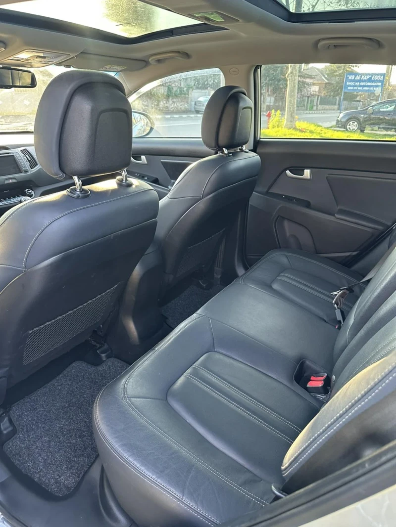 Kia Sportage, снимка 9 - Автомобили и джипове - 52752012