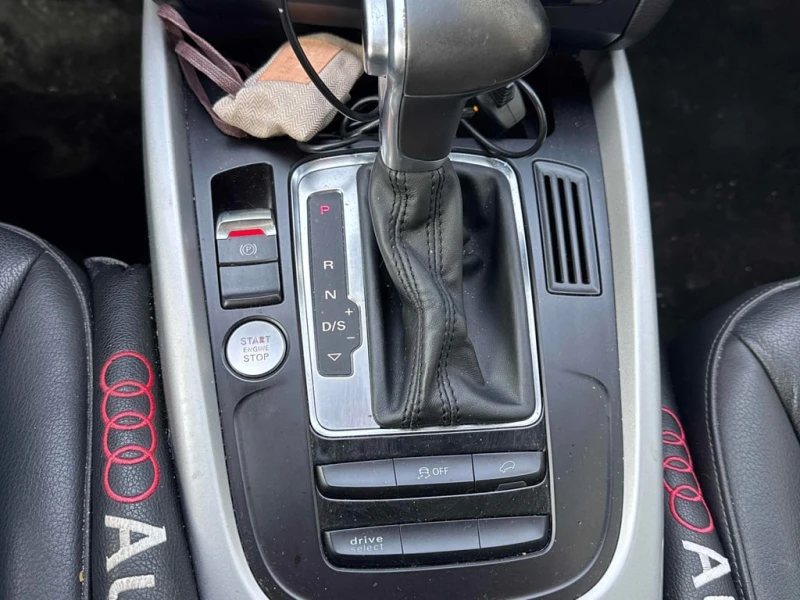 Audi Q5 * 2.0T Komfort * CARFAX * БЕЗ ПЪРВОНАЧАЛНА ВНОСКА, снимка 11 - Автомобили и джипове - 52879696