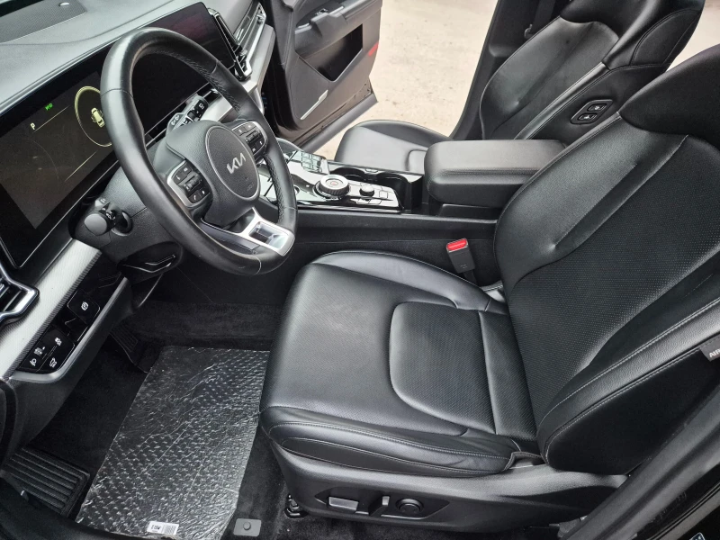 Kia Sportage 2.0 CRDI 4X2 Noblesse - Наличен в БГ, снимка 5 - Автомобили и джипове - 53493652