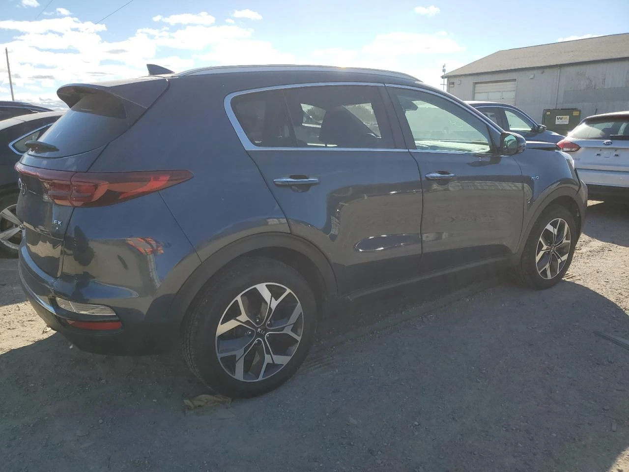 Kia Sportage EX 2.4L 4X4 - изображение 4