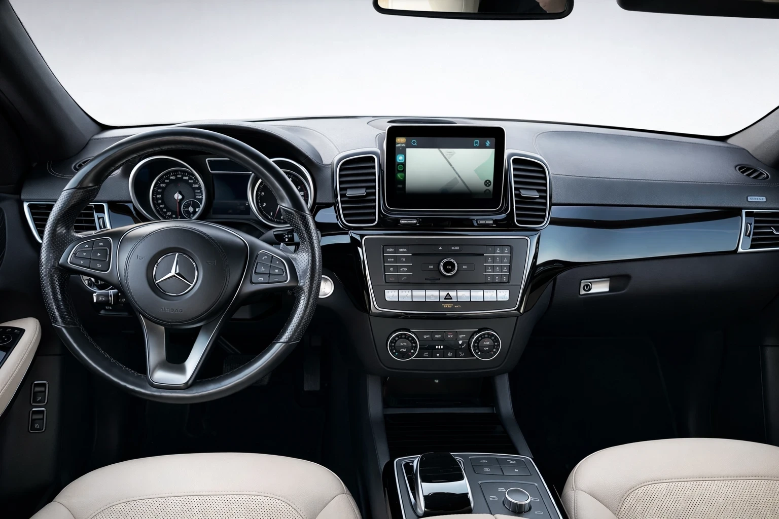 Mercedes-Benz GLS 500 AMG, снимка 5 - Автомобили и джипове - 54154464