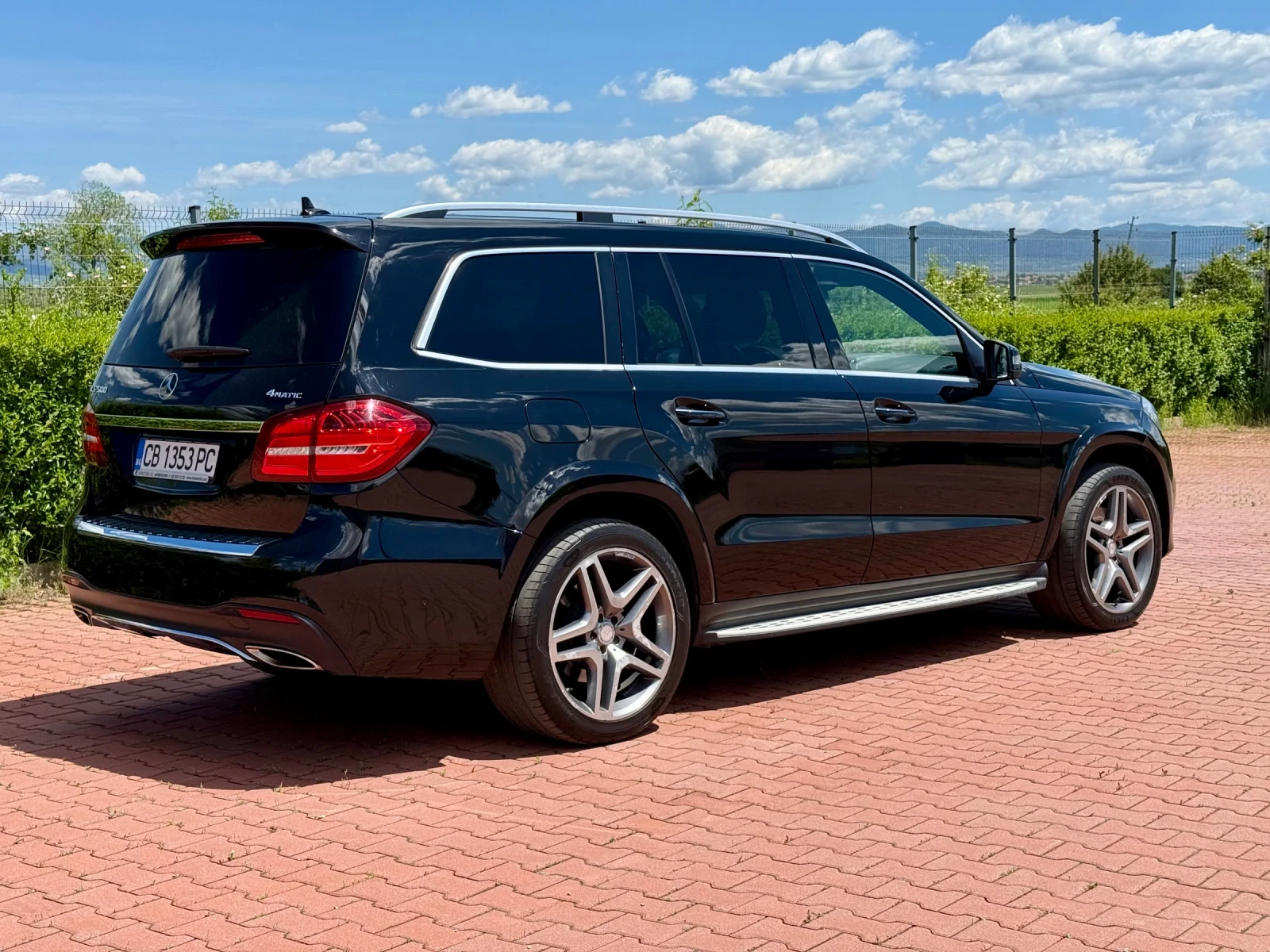 Mercedes-Benz GLS 500 AMG, снимка 6 - Автомобили и джипове - 54825945