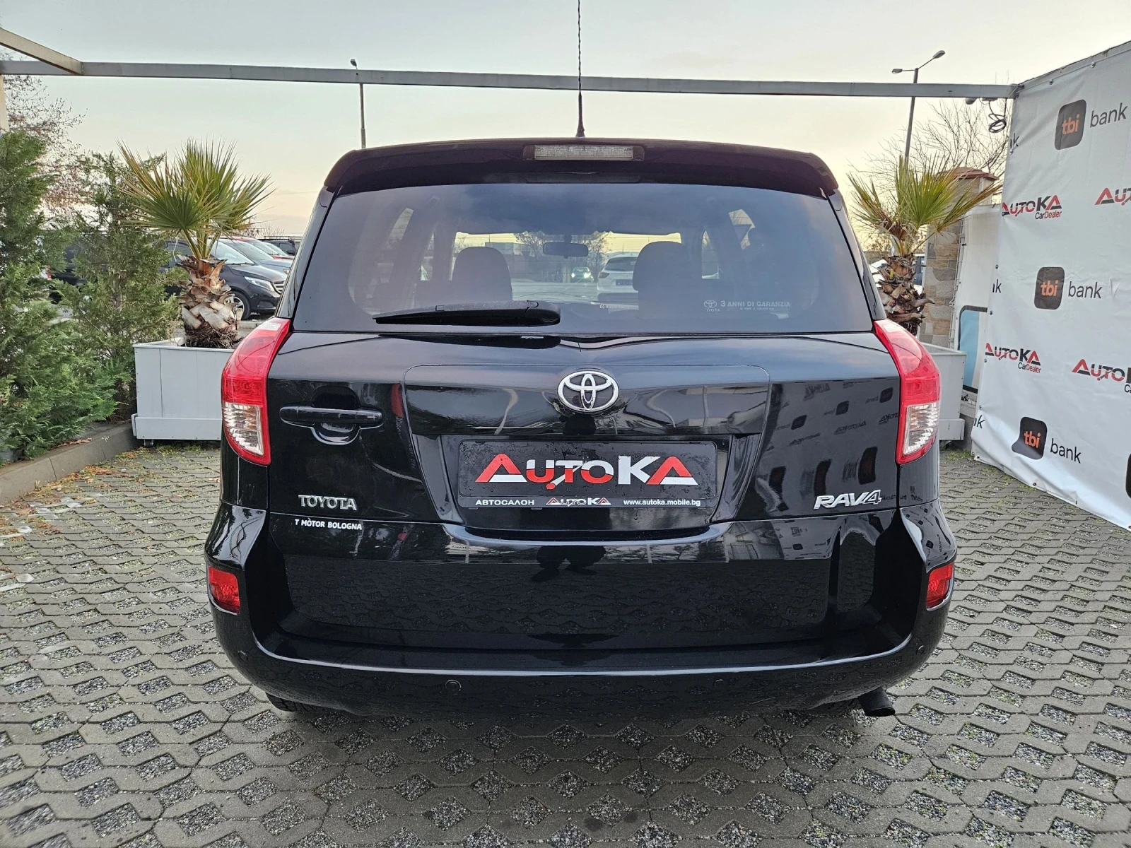 Toyota Rav4 2.2D4d-136кс= 4х4= 148.000км= 6ск= CROSSOVER= NAVI - изображение 4