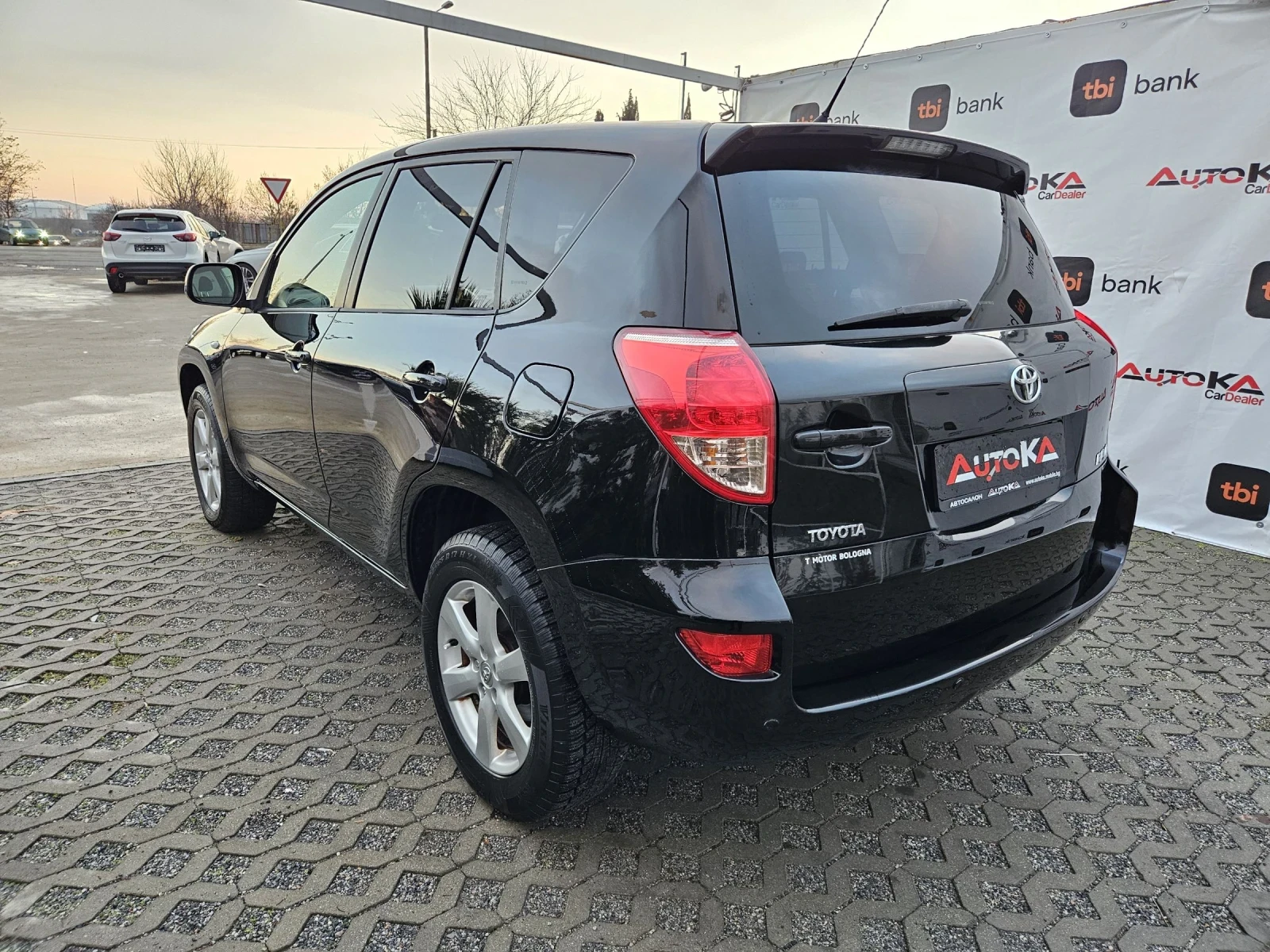 Toyota Rav4 2.2D4d-136кс= 4х4= 148.000км= 6ск= CROSSOVER= NAVI - изображение 5