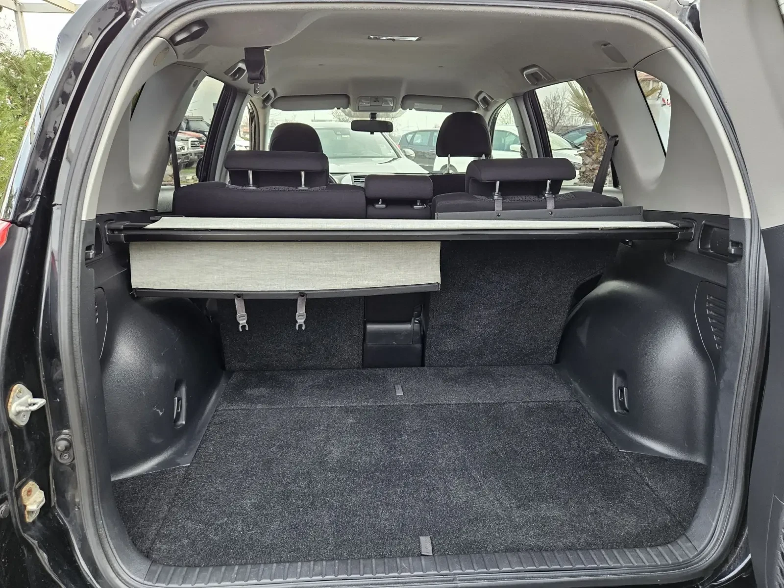 Toyota Rav4 2.2D4d-136кс= 4х4= 148.000км= 6ск= CROSSOVER= NAVI - изображение 10