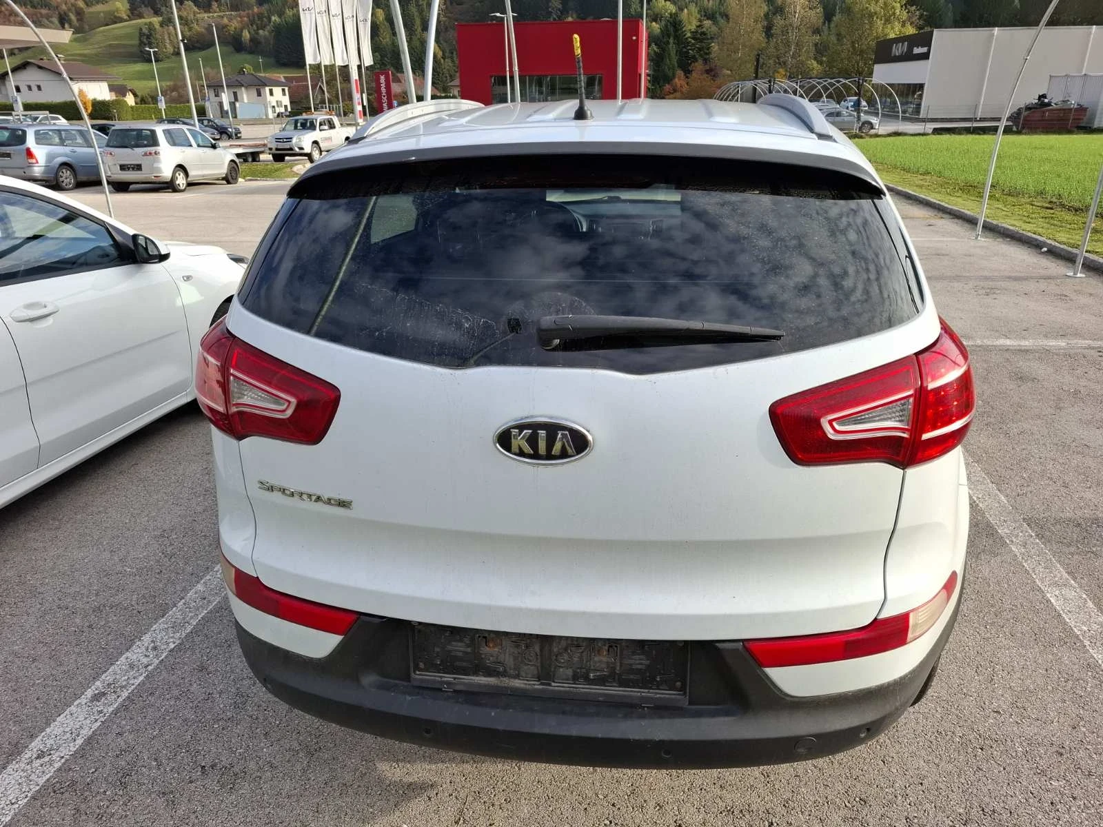Kia Sportage 1.7 * Камера * Подгрев * Led * ТОП *  - изображение 4