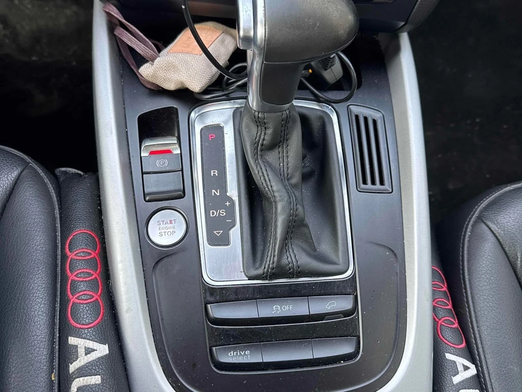 Audi Q5 * 2.0T Komfort * CARFAX * ��� ������������ ������ | Mobile.bg � ����������� 11