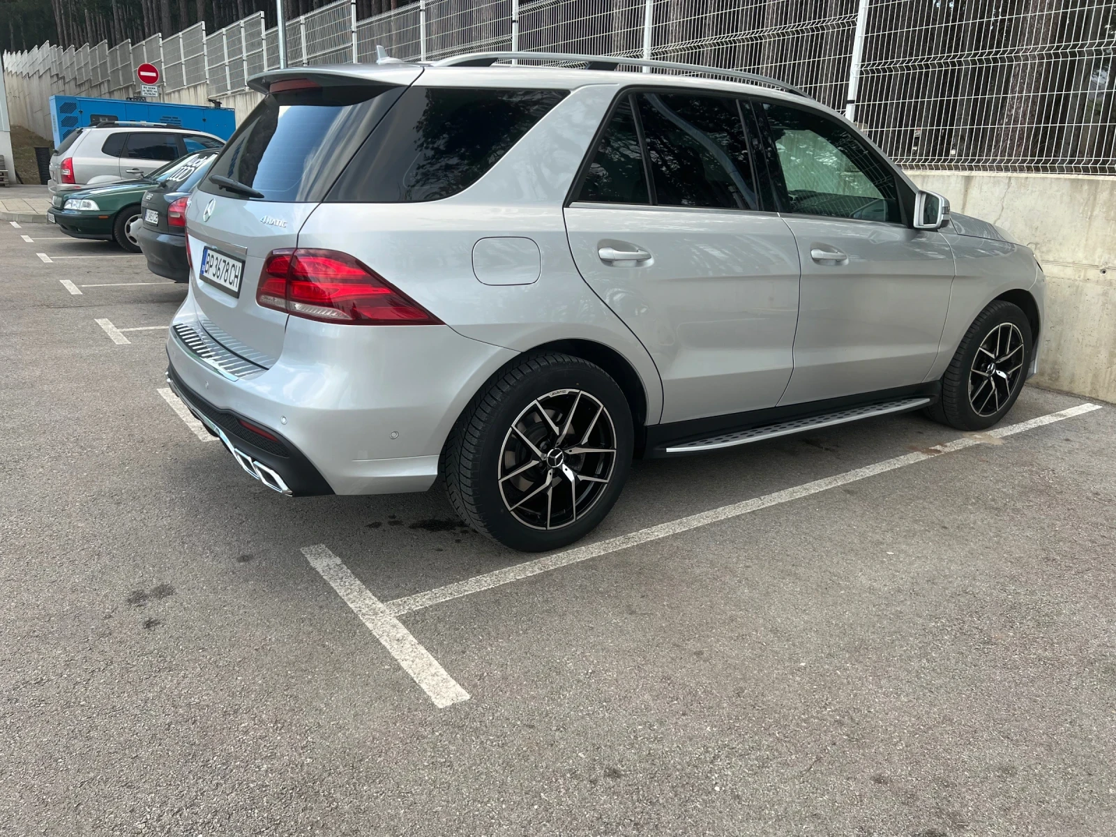 Mercedes-Benz GLE 350  - изображение 4