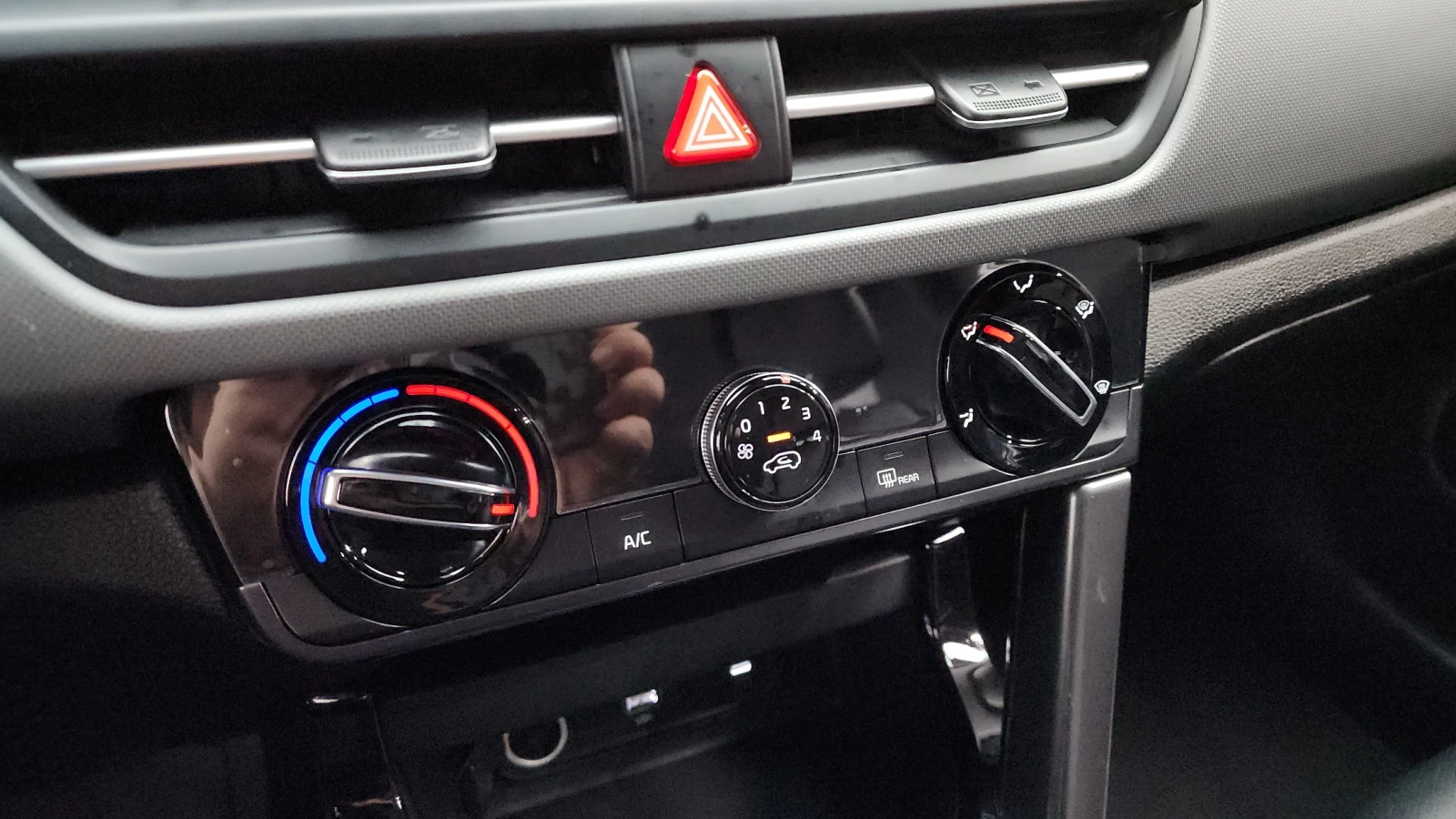 Kia Seltos 2.0 2WD TRENDY autogeorge.com | Mobile.bg � ����������� 16