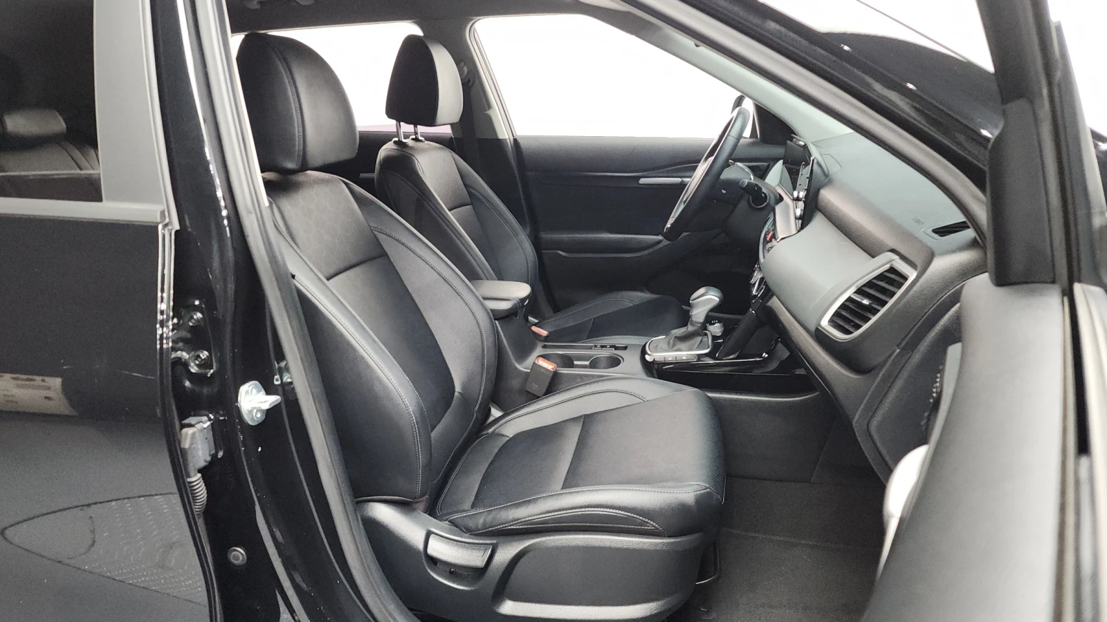 Kia Seltos 2.0 2WD TRENDY autogeorge.com | Mobile.bg � ����������� 10