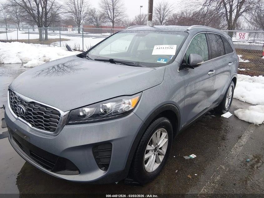 Kia Sorento 2.4l 2.4L Lx, снимка 2 - Автомобили и джипове - 54524413