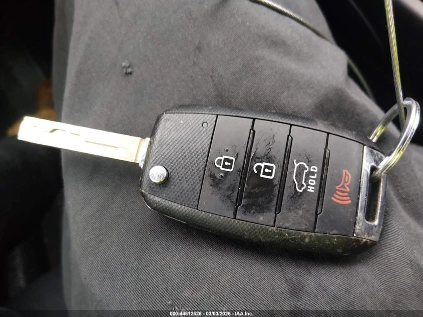 Kia Sorento 2.4l 2.4L Lx, снимка 11 - Автомобили и джипове - 54524413