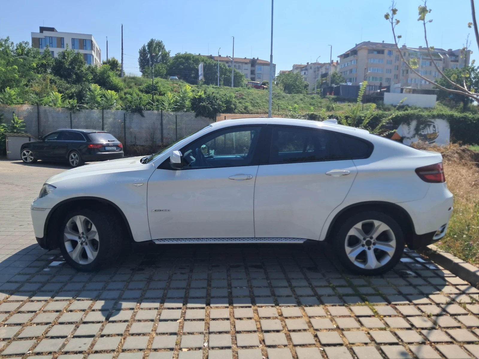 BMW X6 xDrive40d, снимка 12 - Автомобили и джипове - 55605034