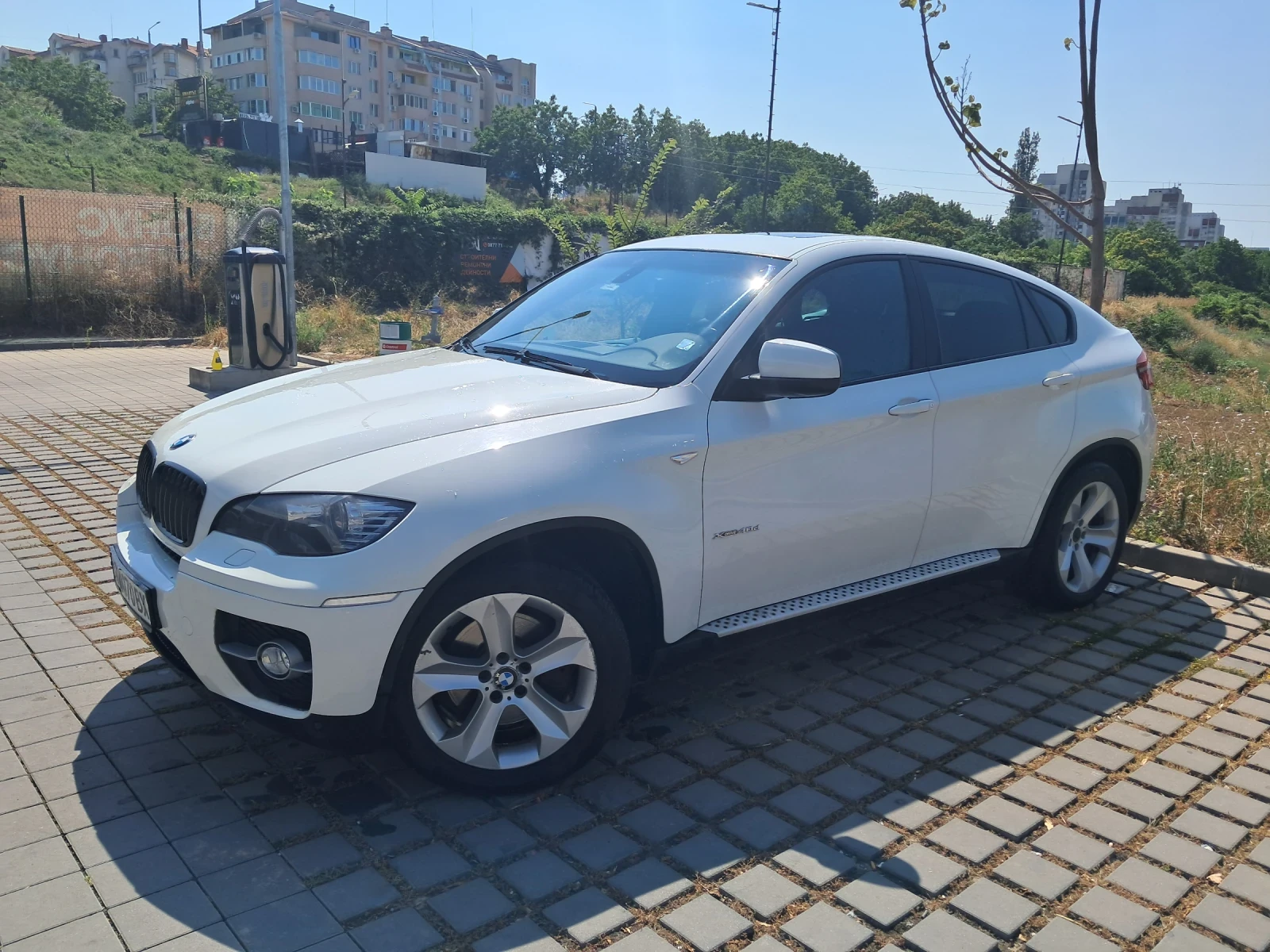 BMW X6 xDrive40d, снимка 13 - Автомобили и джипове - 55605034