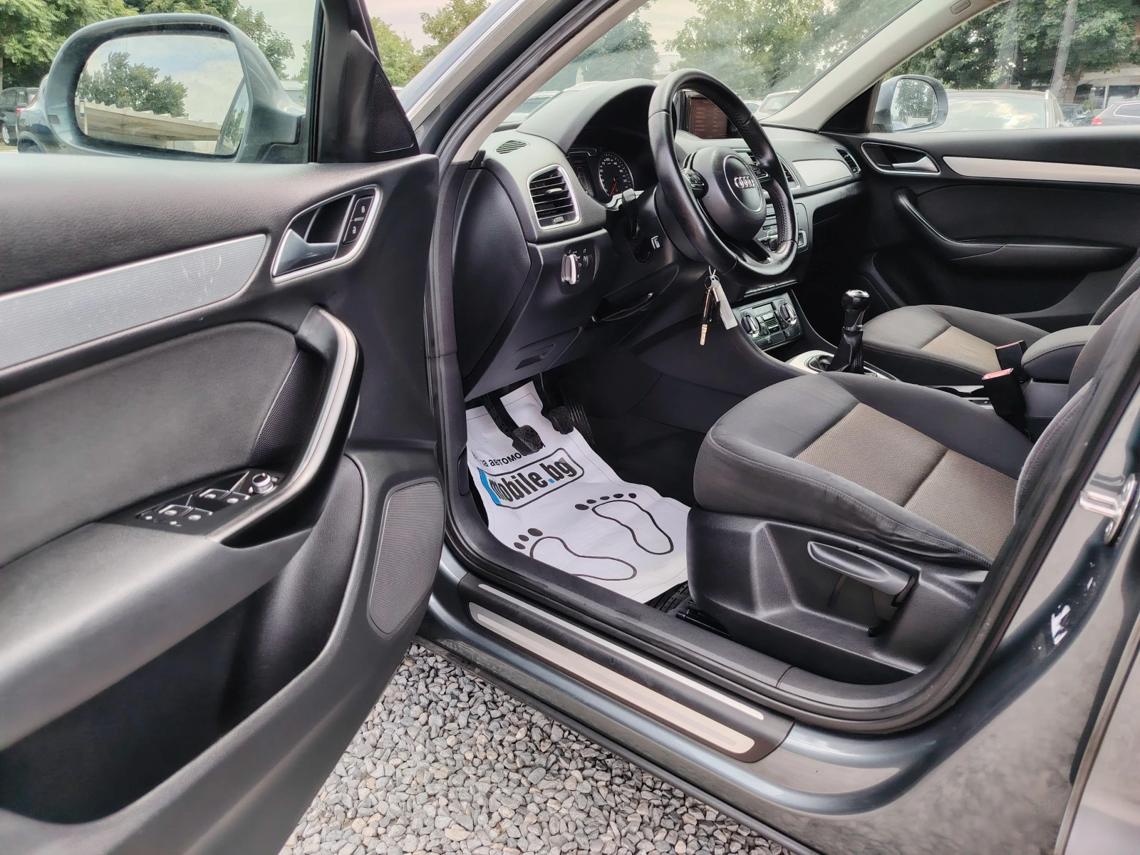 Audi Q3 2.0tdi 140кс.6ск. ЕВРО 5, снимка 9 - Автомобили и джипове - 55659796