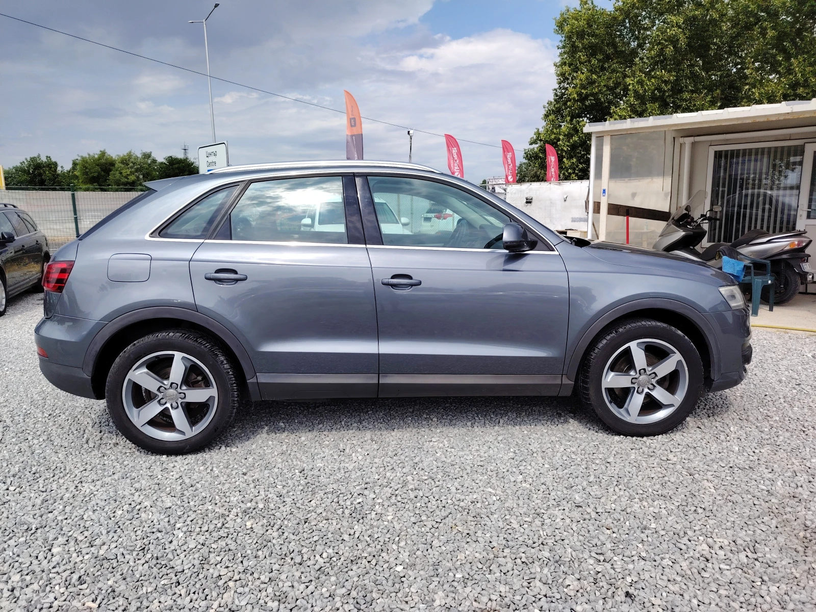 Audi Q3 2.0tdi 140кс.6ск. ЕВРО 5, снимка 5 - Автомобили и джипове - 55659796