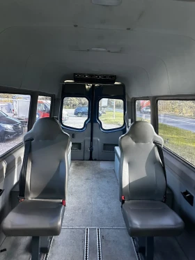VW Crafter Автобус, снимка 13