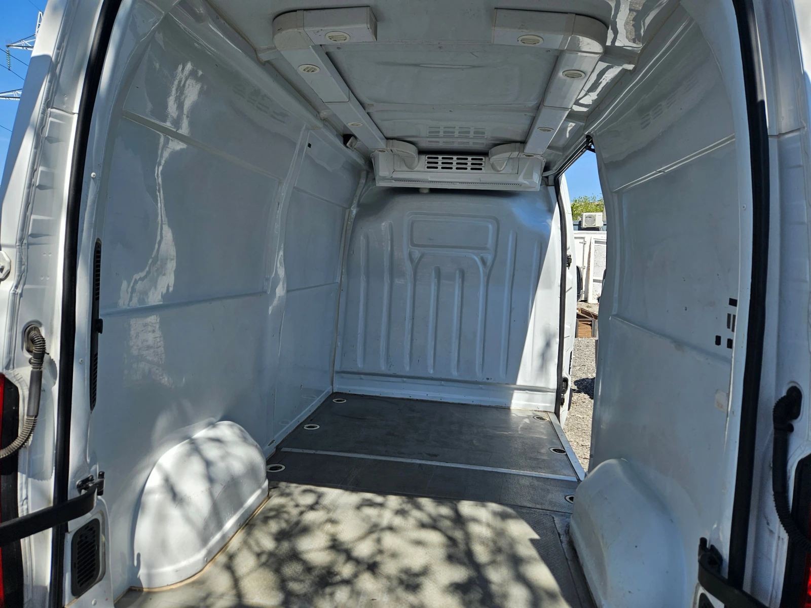 Renault Master 2.3 + 7c, снимка 14 - Бусове и автобуси - 55386481