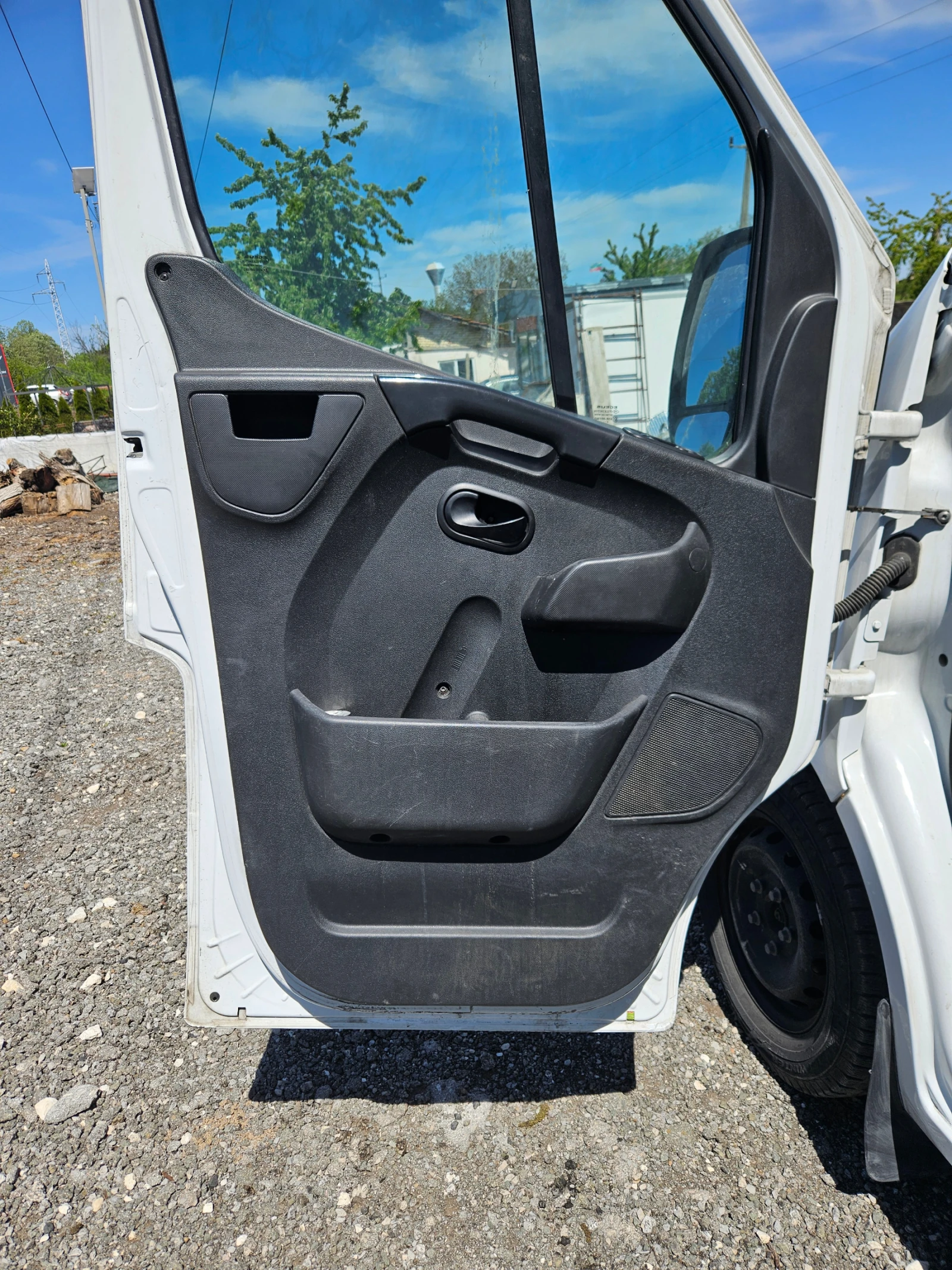 Renault Master 2.3 + 7c, снимка 12 - Бусове и автобуси - 55386481