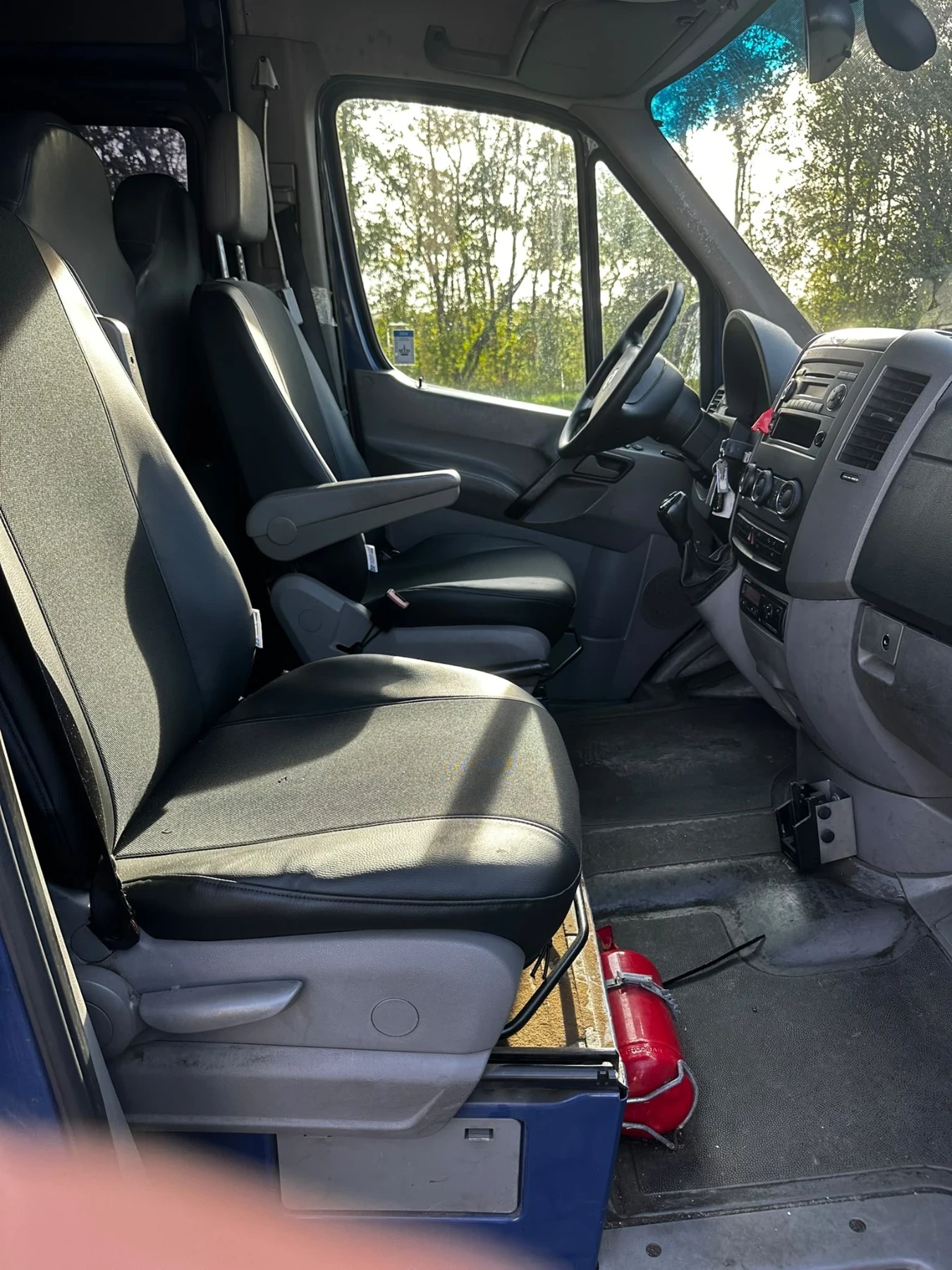 VW Crafter Автобус, снимка 10 - Бусове и автобуси - 56666107