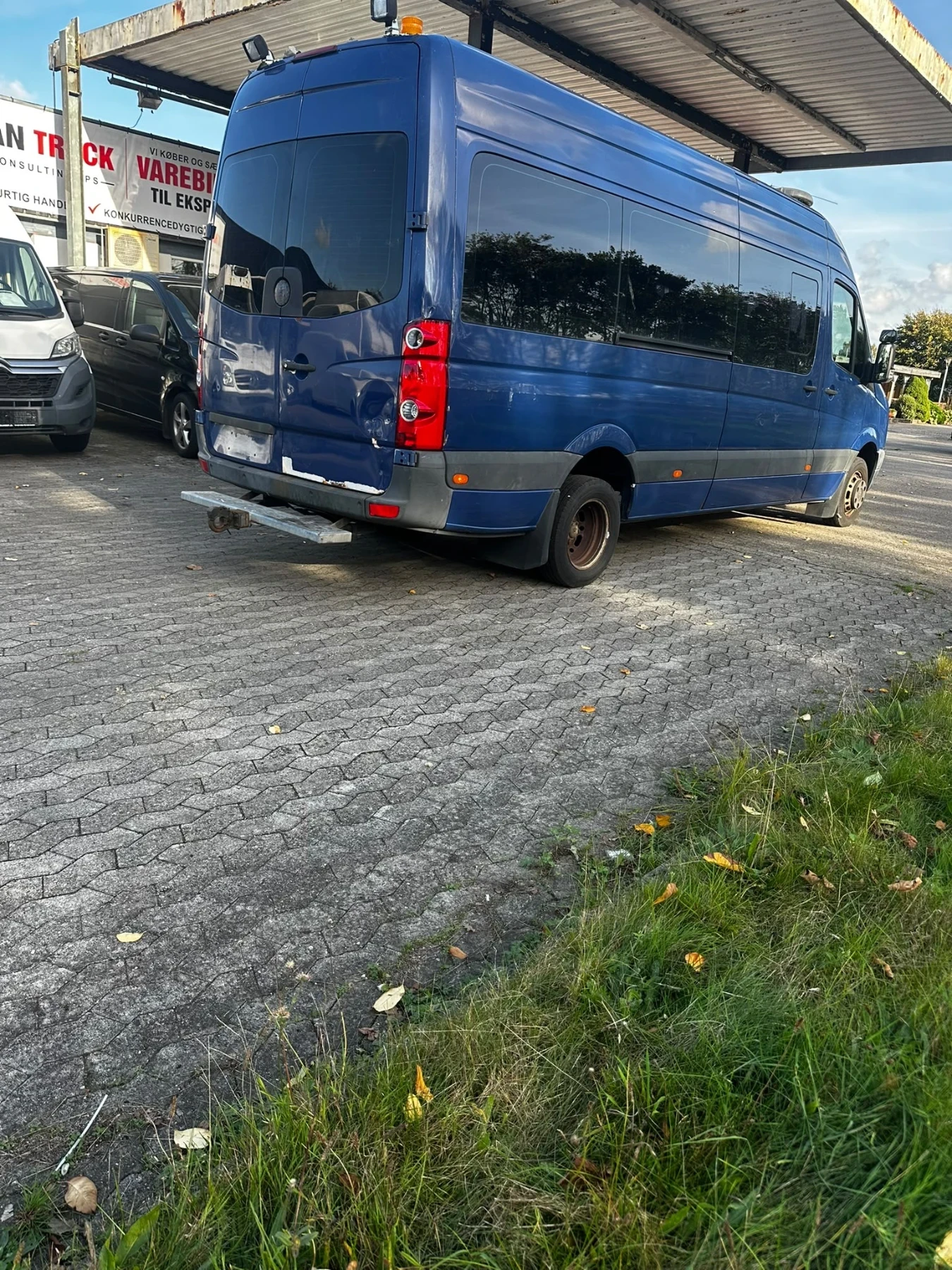 VW Crafter Автобус, снимка 2 - Бусове и автобуси - 56666107