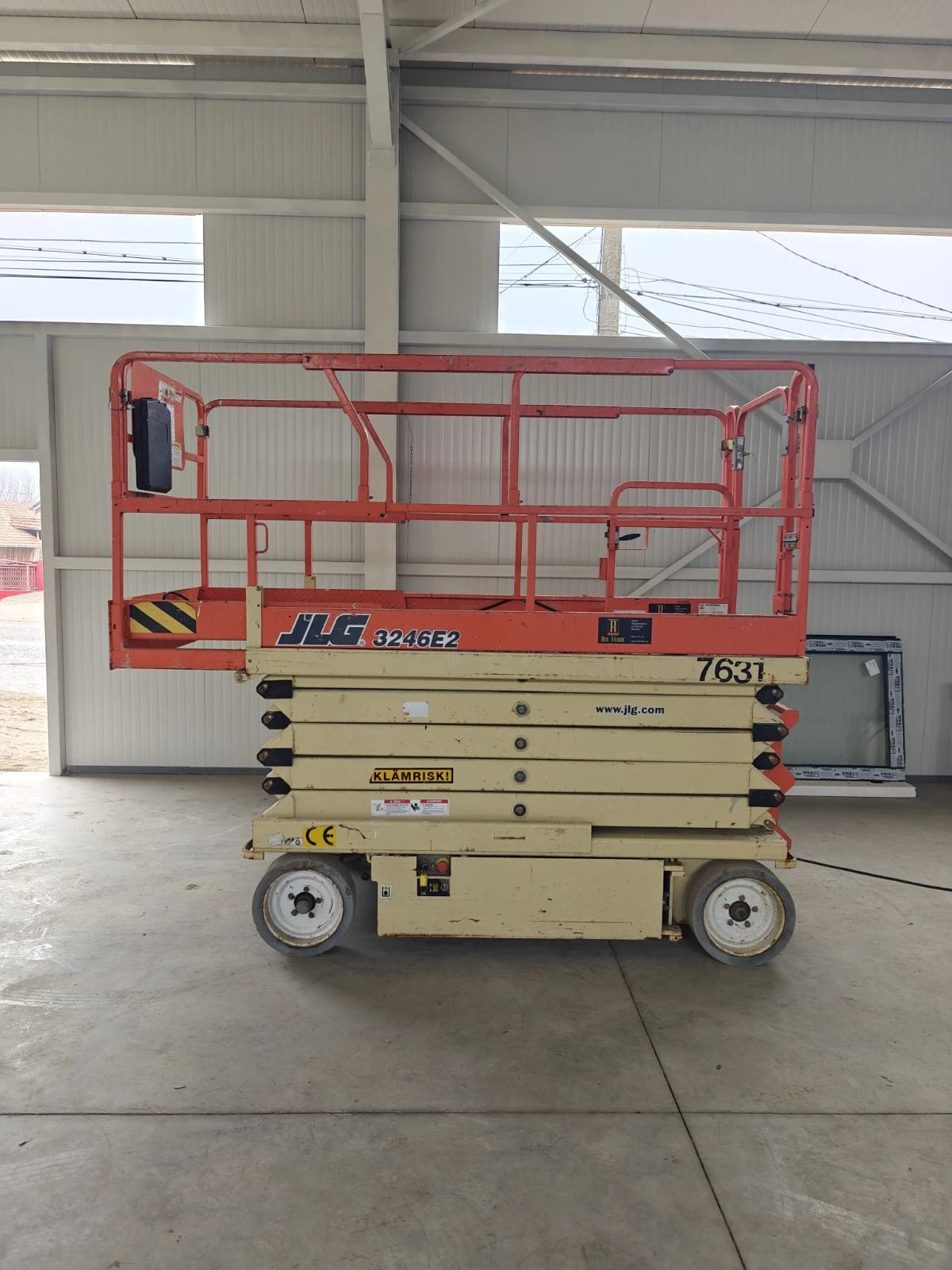 Автовишка Друга марка JLG 3246E2 - изображение 4