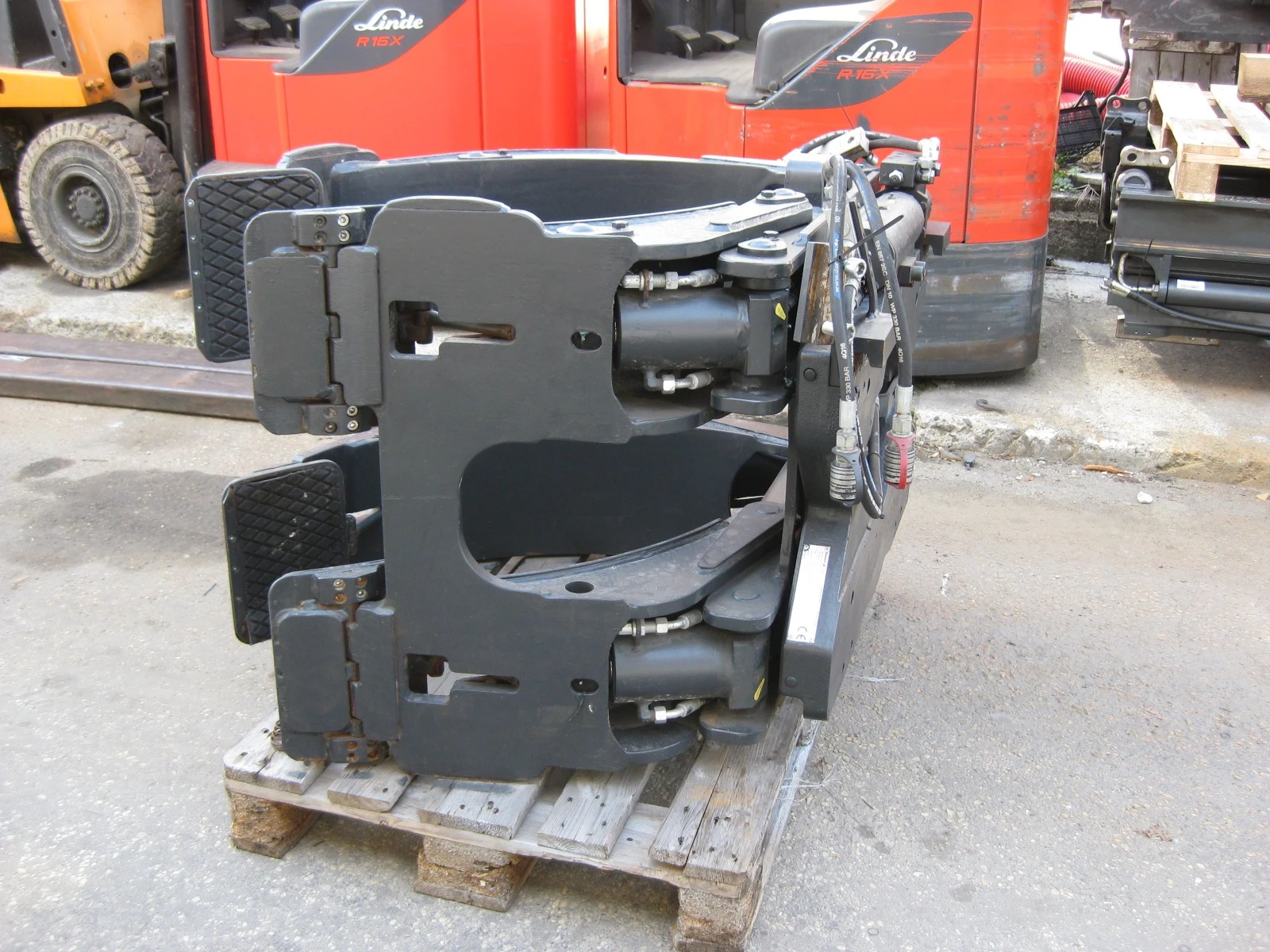  Linde DURWEN | Mobile.bg   3