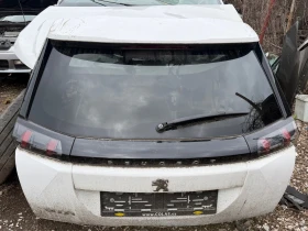 Peogeot2008 2021г заден капак без стопове, снимка 1