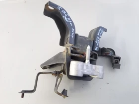 Тампон мотор Тойота Аурис 1.6Б (2)