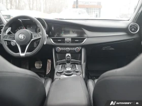 Alfa Romeo Giulia TI Sport * HeadUp* AвтоКредит* (ЦЕНА ДО БГ), снимка 8