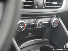 Alfa Romeo Giulia TI Sport * HeadUp* AвтоКредит* (ЦЕНА ДО БГ), снимка 15