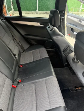 Mercedes-Benz C 220, снимка 11