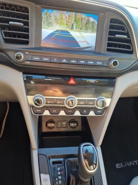 Hyundai Elantra | Mobile.bg    8