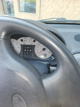 Renault Clio - 2800 € / 5476.32 лв. - 45325504 17