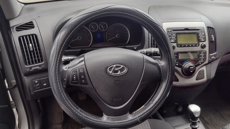 Hyundai I30, снимка 14 - Автомобили и джипове - 47251078