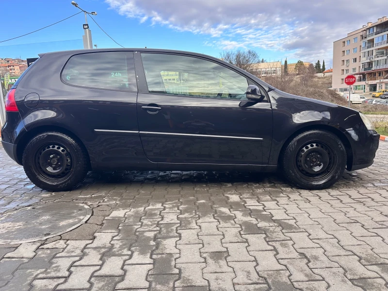 VW Golf 5, снимка 13 - Автомобили и джипове - 48550889