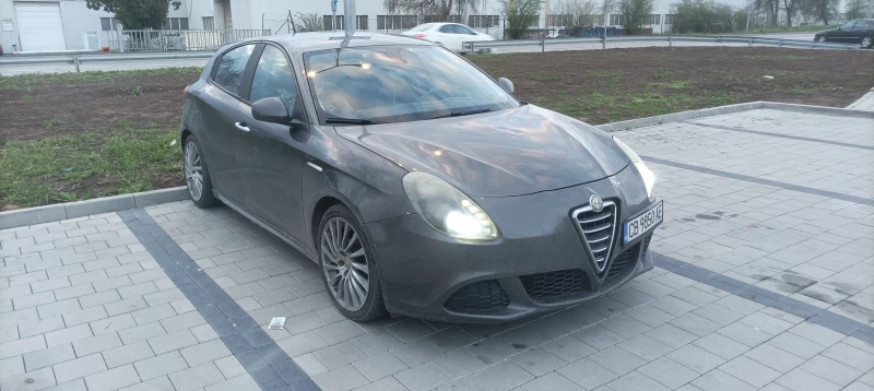 Alfa Romeo Giulietta, снимка 2 - Автомобили и джипове - 48830399