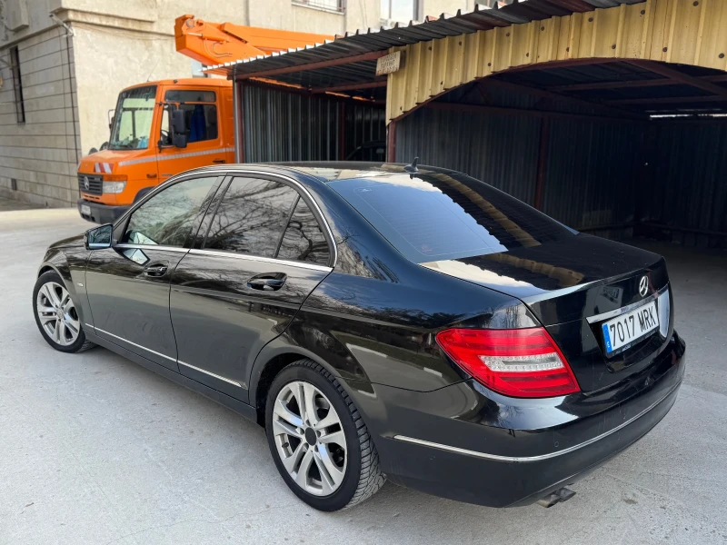 Mercedes-Benz C 220 FACE/ 7G/ Avantgarde, снимка 3 - Автомобили и джипове - 49026943