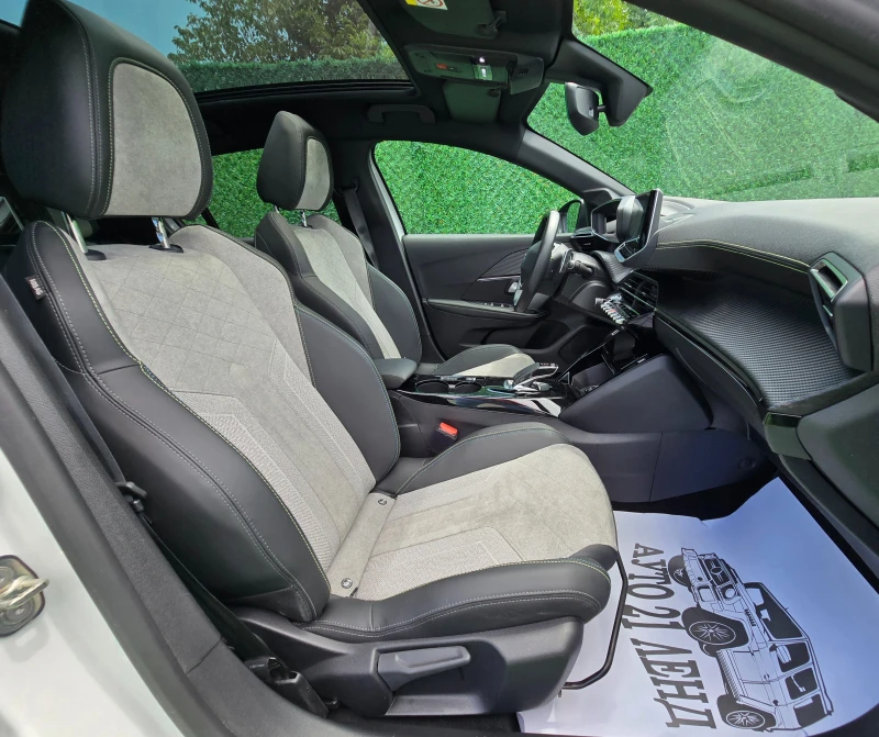 Peugeot 208 131кс* 3D* GT Line* 8EAT* FULL* 40000км* , снимка 12 - Автомобили и джипове - 51058651