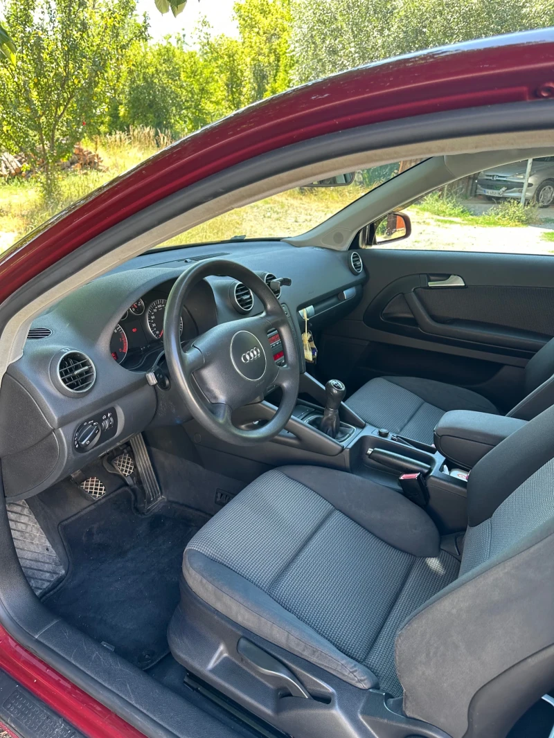 Audi A3 2.0 FSI, снимка 11 - Автомобили и джипове - 52404628
